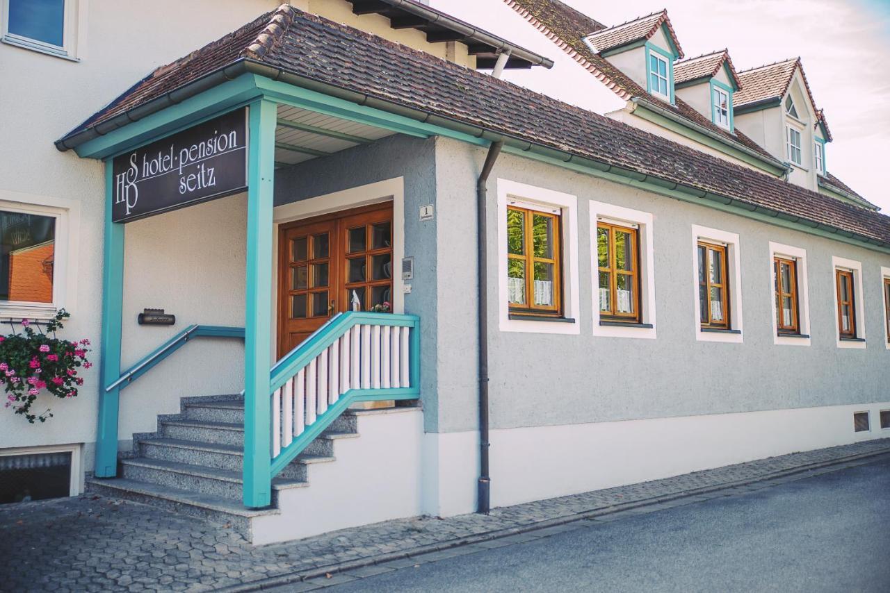 Hotel-Pension Seitz Wolframs-Eschenbach Luaran gambar